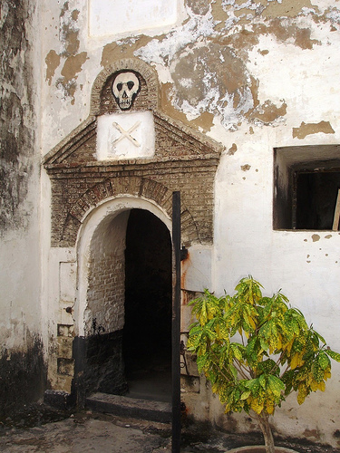 Nesse cela, eram colocados para morrer de fome os escravos problemáticos. Elmina, uma maravilha da arquitetura colonial portuguesa!