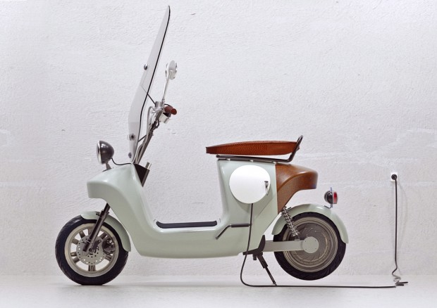 Be.e-frameless-biocomposite-electric-scooter-design-by-waarmakers-1
