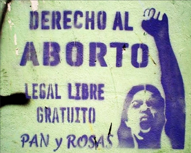 Direito ao aborto livre, legal e gratuito!
