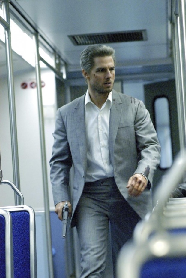 900_tom-cruise-on-train-jpeg-collateral-94368334