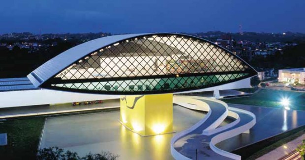Curitiba, Museu Oscar Niemeyer (ou Museu do Olho)